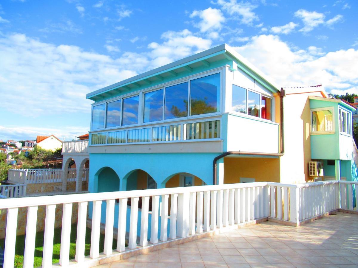Marcel Apartment Mit Meerblick Trogir Exterior foto