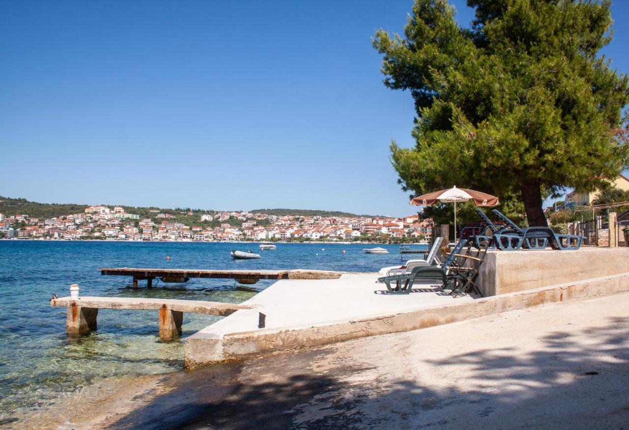 Marcel Apartment Mit Meerblick Trogir Exterior foto