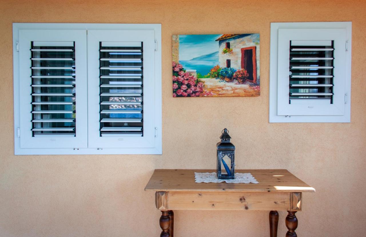Marcel Apartment Mit Meerblick Trogir Exterior foto