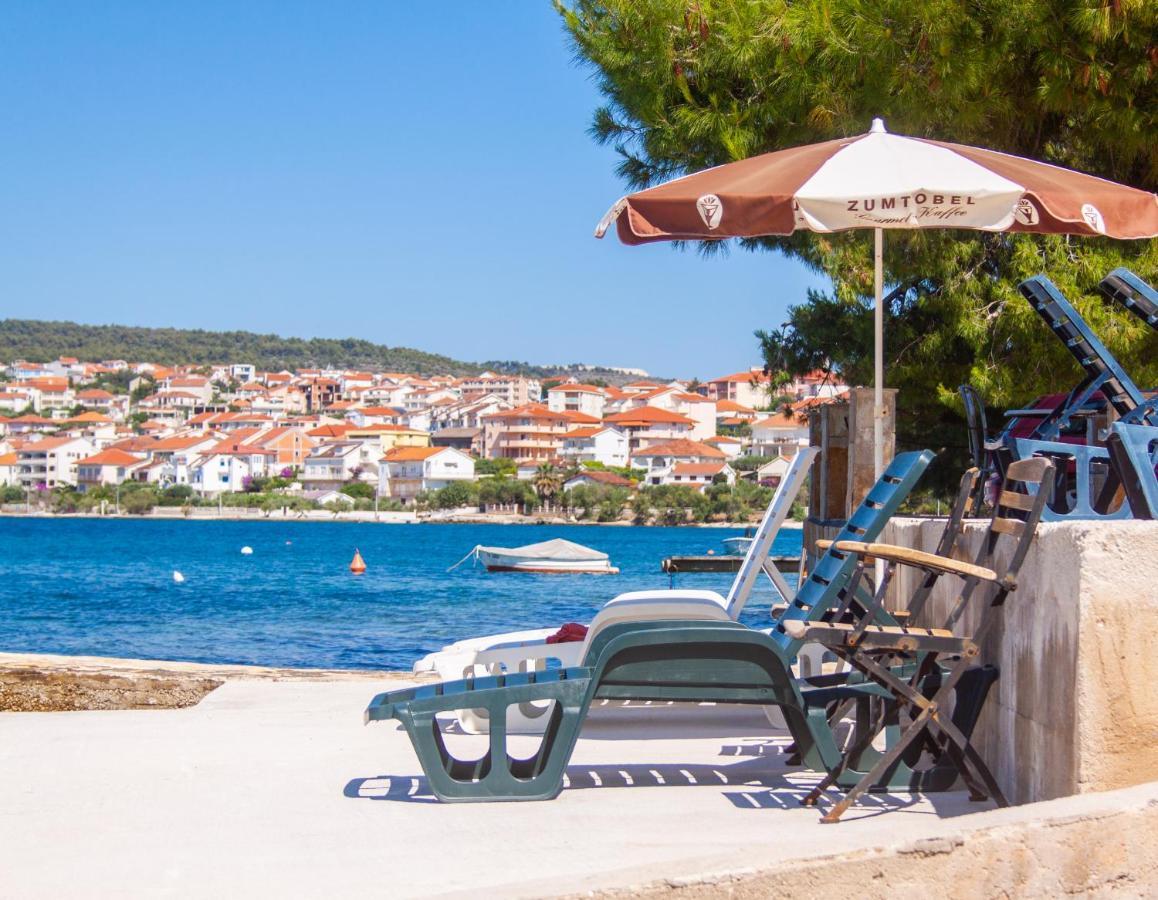 Marcel Apartment Mit Meerblick Trogir Exterior foto