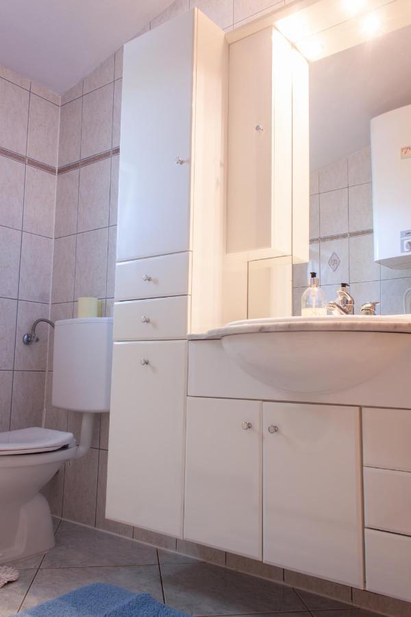 Marcel Apartment Mit Meerblick Trogir Exterior foto